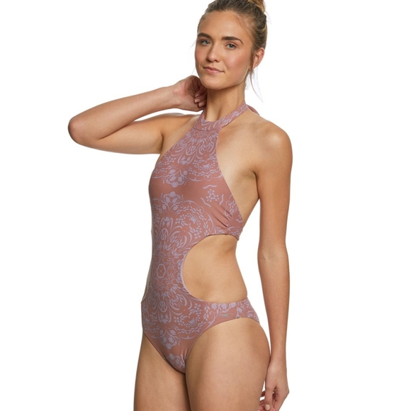 O'Neill Ascend one piece bathing suit - Picture 2 of 4